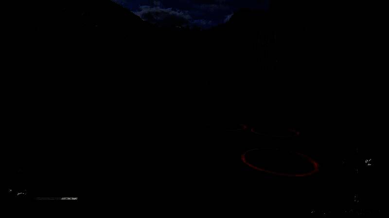 《下一站：青城》夜晚战斗场景，光影效果出色