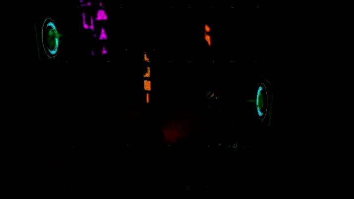 战斗场景截图，麻布仔正在空中躲避敌人的攻击