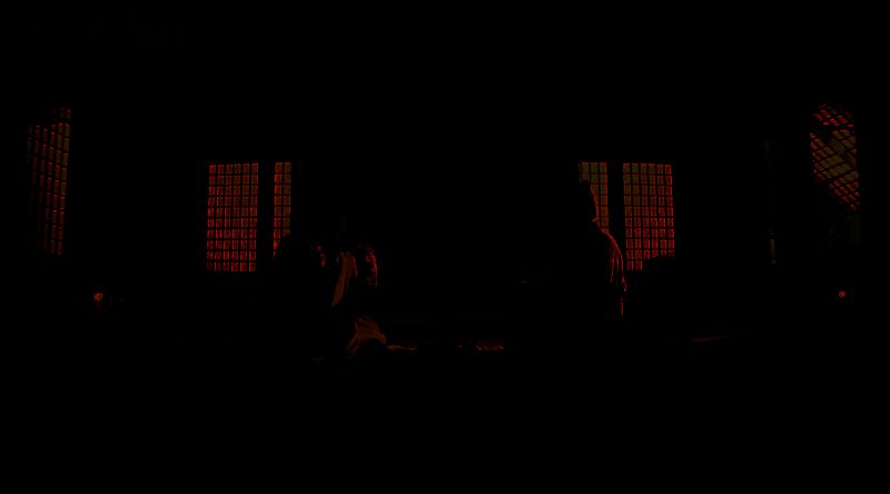 游戏画面展示玩家指挥军队进行攻城略地的战略场面