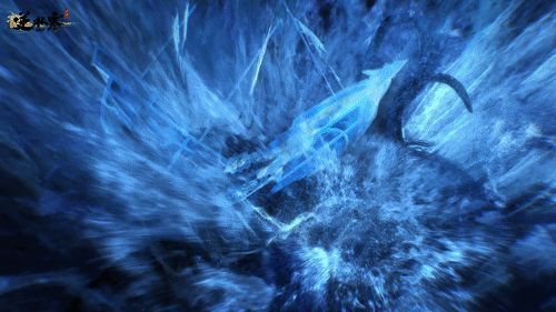 巨型战舰从天而降，碾压敌人后爆炸，火光冲天