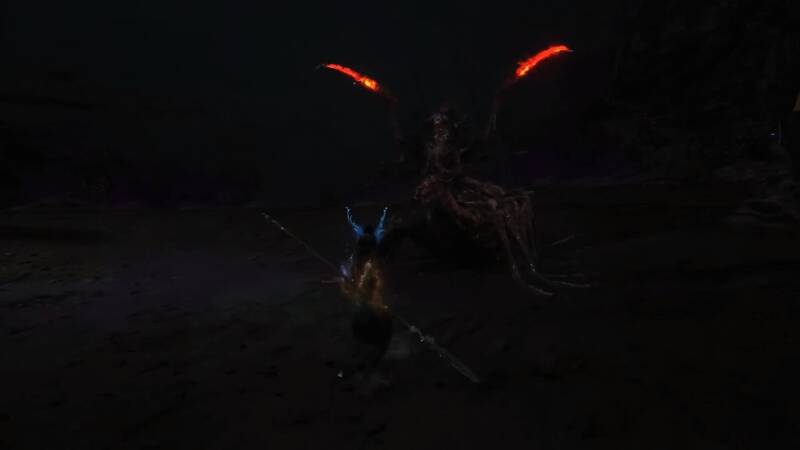 角色技能展示，空中连击敌人，光影交错