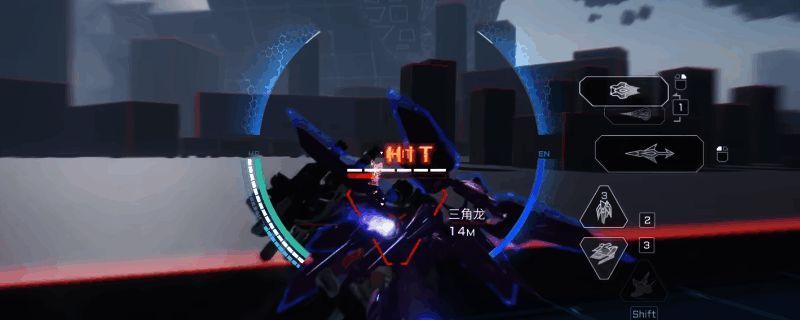 黑豹机甲战斗画面，手持骑枪进行突袭动作