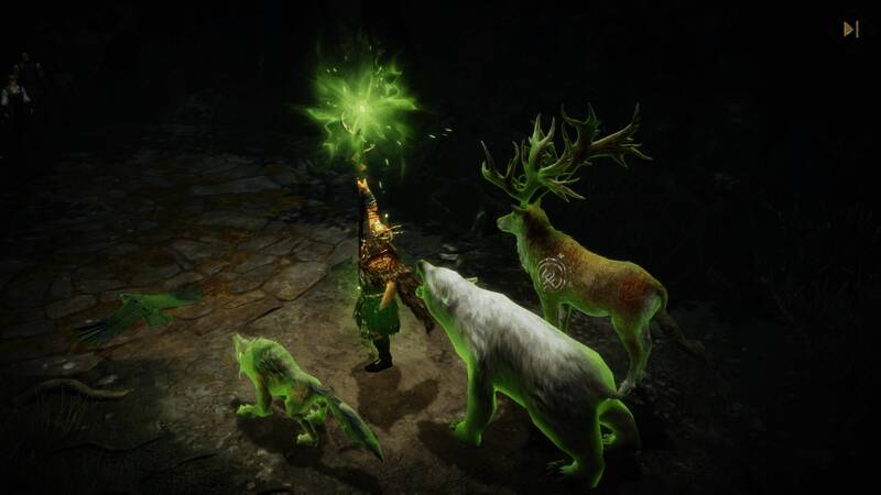 德鲁伊自然试炼副本场景，角色施展火焰技能攻击敌人