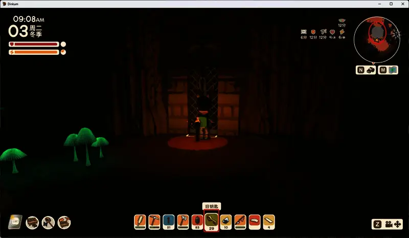 矿洞中带有锁链的大门特写，门口标有‘需两把钥匙’提示