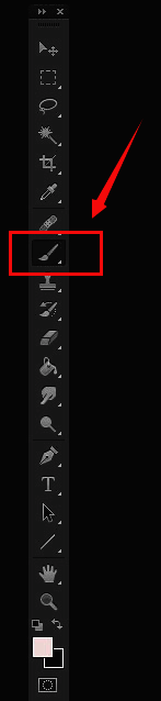 画布上出现一个白色圆点，位于画面中央位置，准备进行风滤镜处理