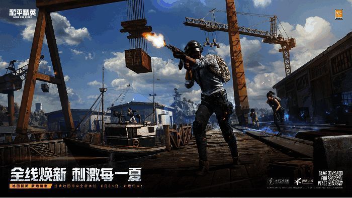 跨海大桥拓宽后更加壮观，两侧设有步行通道，桥梁结构坚固现代