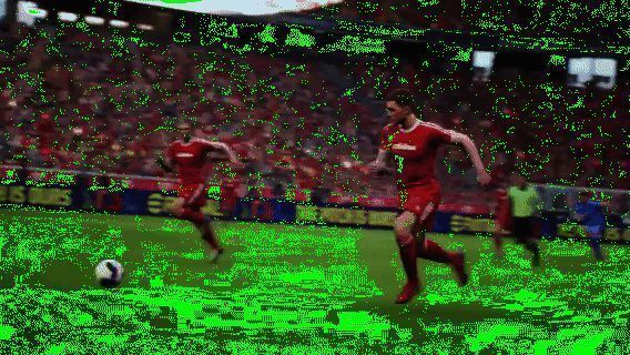 乌利·赫内斯展示旋风盘带技能，持球快速推进中连续摆脱防守