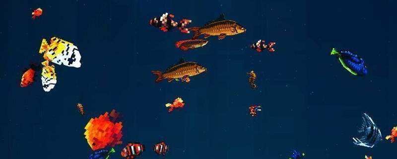 游戏初始界面，展示一个布满绿藻的鱼缸，等待玩家清理