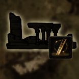 白金之子三人组战斗场景，皮肤苍白，头部巨大化