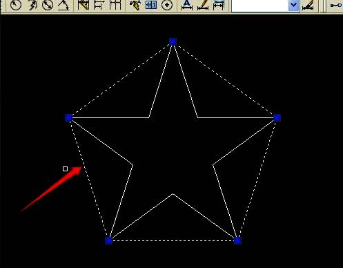 最终完成的五角星图形，线条整齐、结构清晰