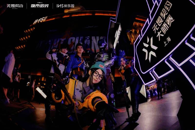 无畏契约ChinaJoy展区人潮涌动，玩家热情高涨