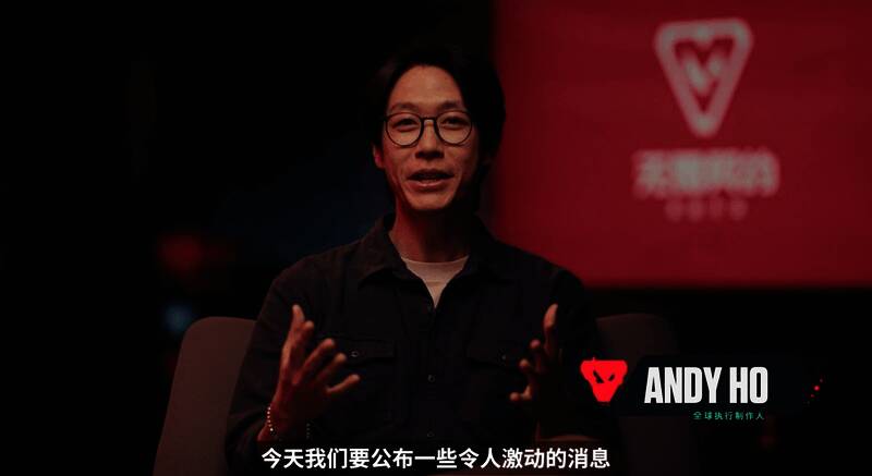 《无畏契约手游》游戏界面展示，显示技能操作面板与角色动作细节