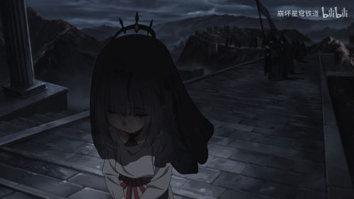 动画中遐蝶仿佛被死亡押运，神情落寞