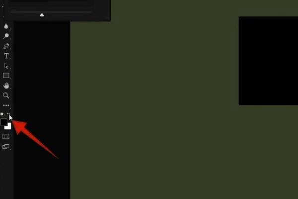 颜色面板前景色已切换为黑色，准备开始擦除操作