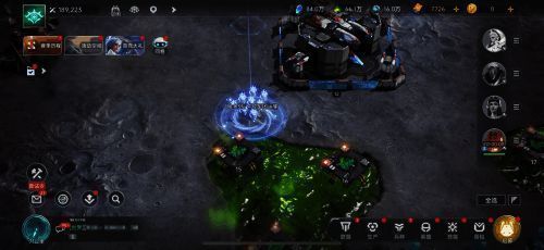 陈超与嘉宾在圆桌论坛上热烈讨论《群星纪元》的创作思路与未来规划