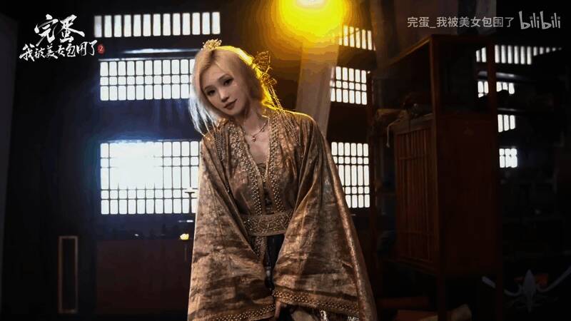 华丽古风场景中，一场阴谋悄然酝酿