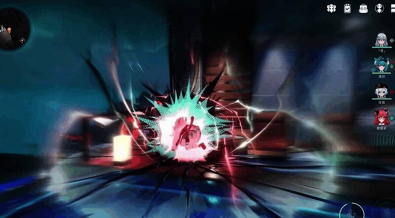 娜娜莉召唤副手协同攻击，七道能量爆炸覆盖全场