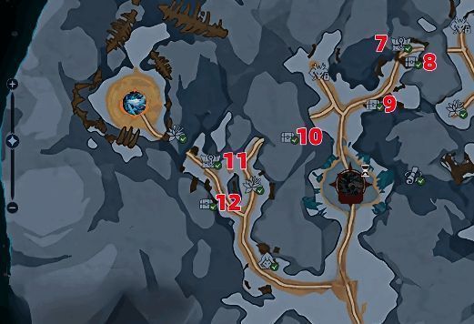 荒漠地形场景展示，烈日炙烤下可见神秘宝箱轮廓