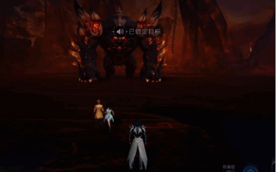 战斗画面展示，角色组成坦克+治疗+双输出的标准阵容