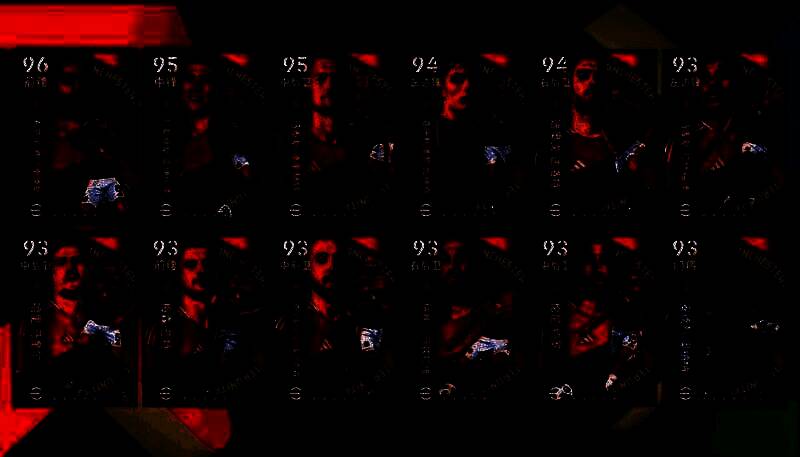 曼联经典比赛画面，球员拼抢激烈