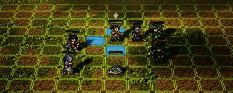 游戏内欧阳雪角色战斗画面，手持长剑施展技能特效