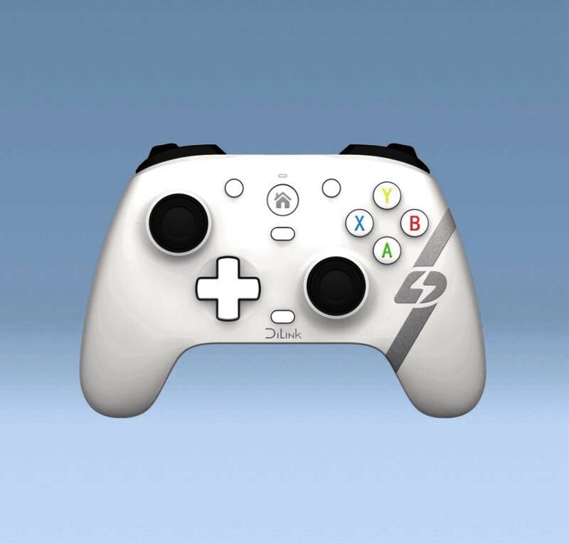 手柄整体握持效果图，展现符合手掌曲线的贴合设计