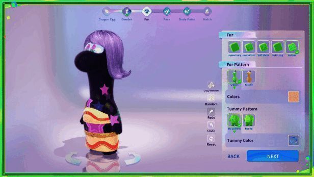 角色换装界面展示多套风格各异的服饰搭配