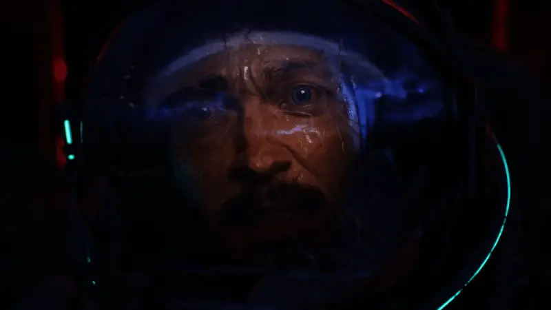 官方发布的澄清声明截图，展示了AI文本在游戏内的具体位置及说明