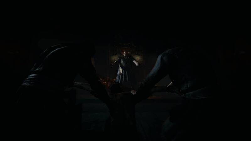 主角奔跑逃离危险区域，身后有不明生物紧追不舍