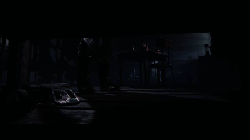 昏暗房间内墙上布满诡异符号和涂鸦