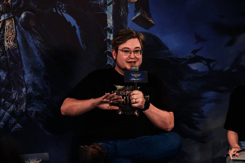 乔纳森在讲座中讲解ARPG游戏的核心设计理念