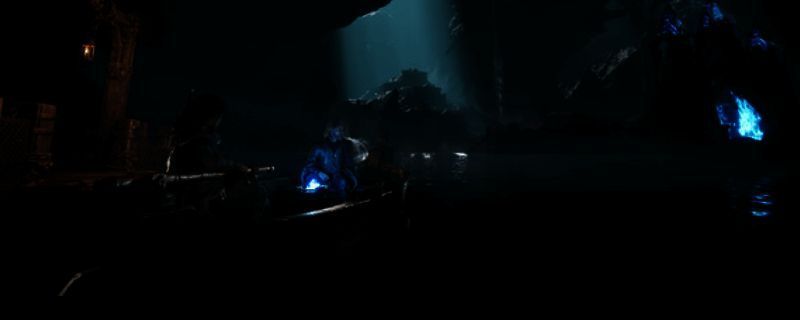 《Echoes of the End》游戏封面图，呈现主角手持武器面对巨大神秘遗迹的场景