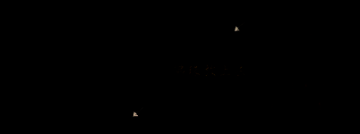 《阴山怨》木屋内佛像脖子上放置佛珠后触发机关，成功开启木盒获取钥匙