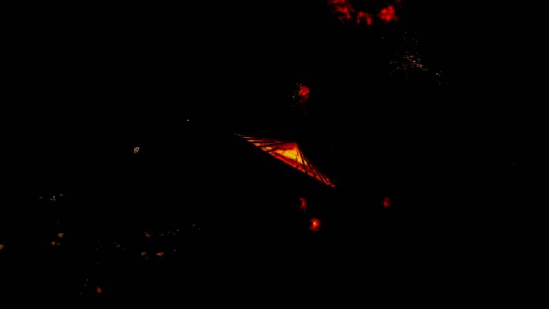 《狂野之心S》多人联机作战画面，四位玩家协作围攻BOSS级怪物