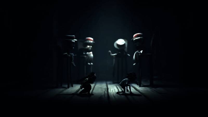 角色特写镜头，表现出恐惧与紧张的情绪细节