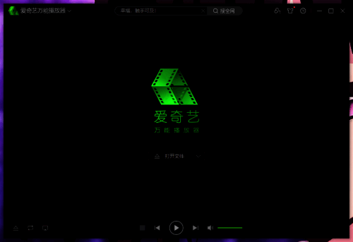 设置选项位于菜单中间位置，文字清晰易识别