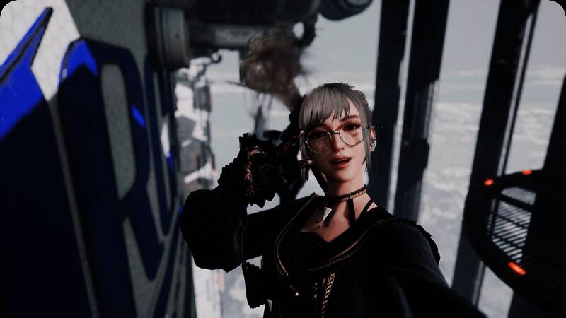 《剑星》战斗实机画面，主角手持长剑与巨型机械敌人对战