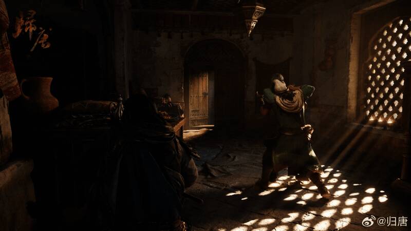 游戏战斗场景截图，主角与敌人激烈交战，动作流畅细节丰富