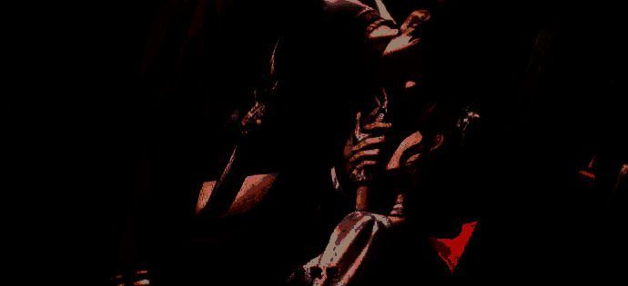 柏源在殿堂之中深情凝视，背景光影交错