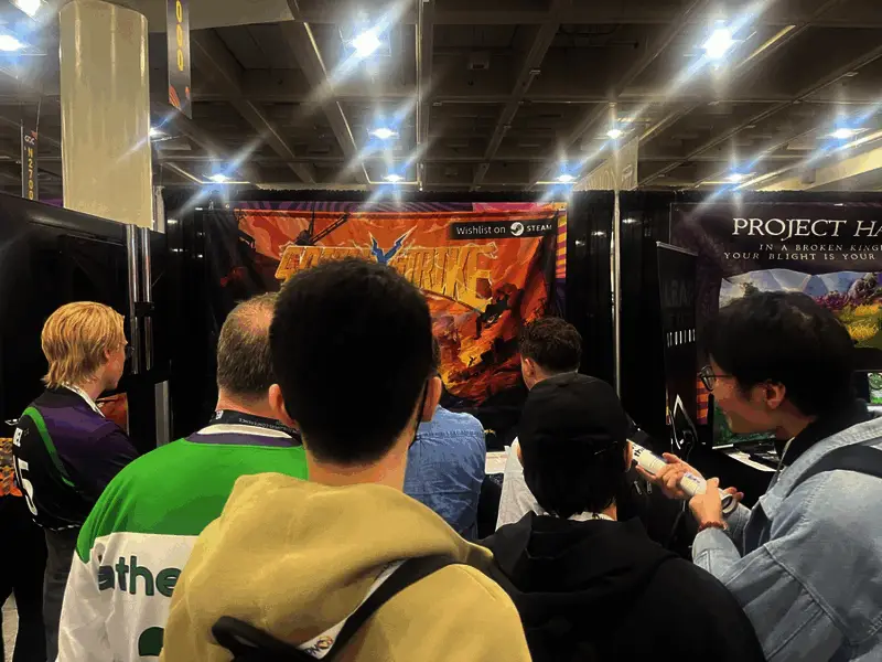 《灵拳Spirit X Strike》游戏画面，展示主角高速战斗场景