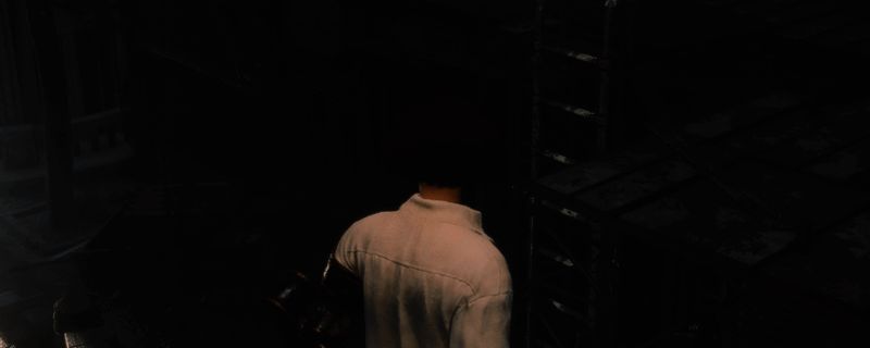 《匹诺曹的谎言》中哭泣妇女所在窗户位置示意图