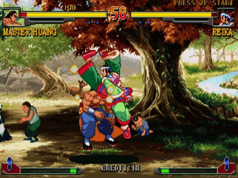 多人对战实况画面，角色动作细节清晰可见