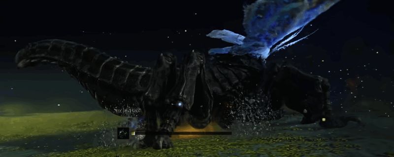 游戏画面展示夜王慧心虫战斗场景，飞蛾与蝎子双BOSS同屏激战