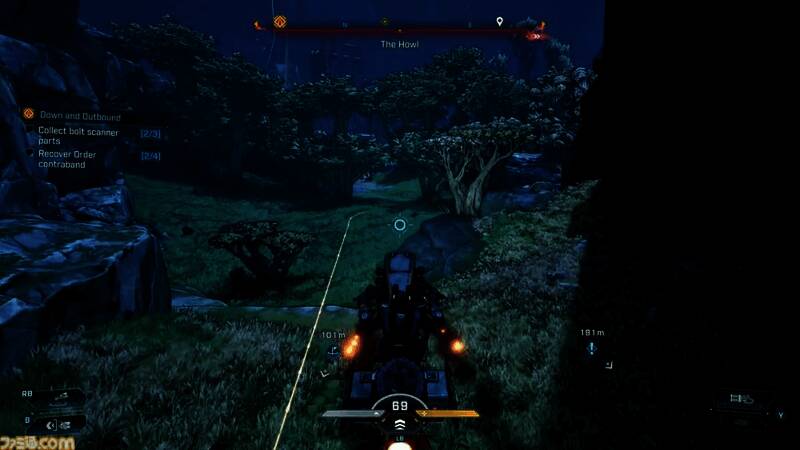 多人合作战斗画面，队伍成员协同射击巨型Boss