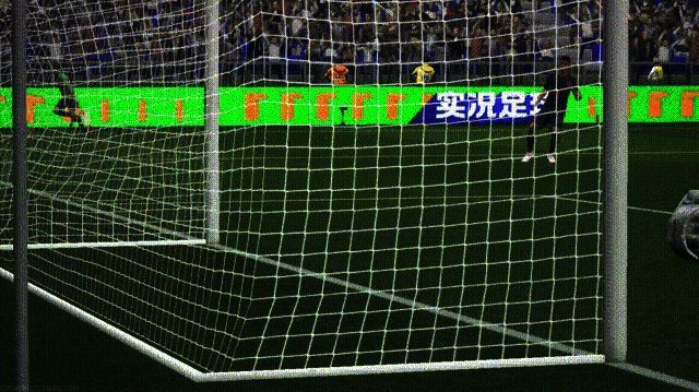 贝尔巴托夫脚后跟助攻动图，动作流畅充满创造力