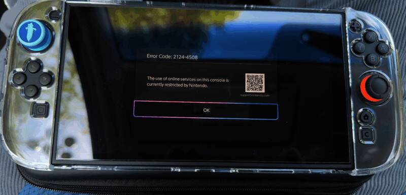 另一张显示封禁信息的屏幕截图