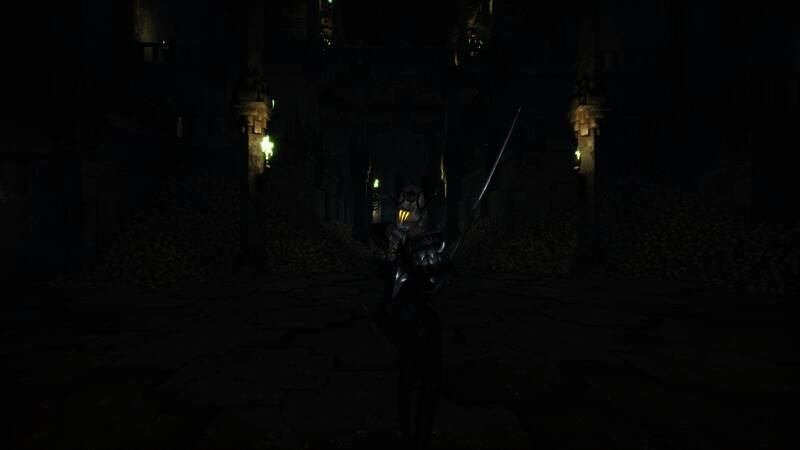 角色换装界面展示，多种风格服装可供选择