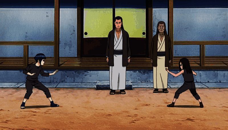 日向雏田在家族训练场练习柔拳，神情略显紧张