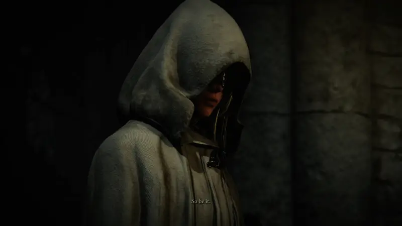 破旧怀表道具特写，金属材质表面布满划痕与锈迹