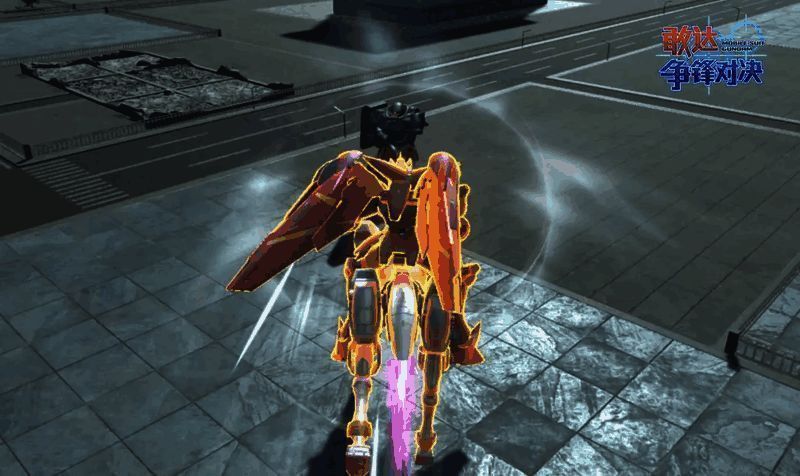 机体化作金色光芒，以头角猛冲对手，场面极具压迫感
